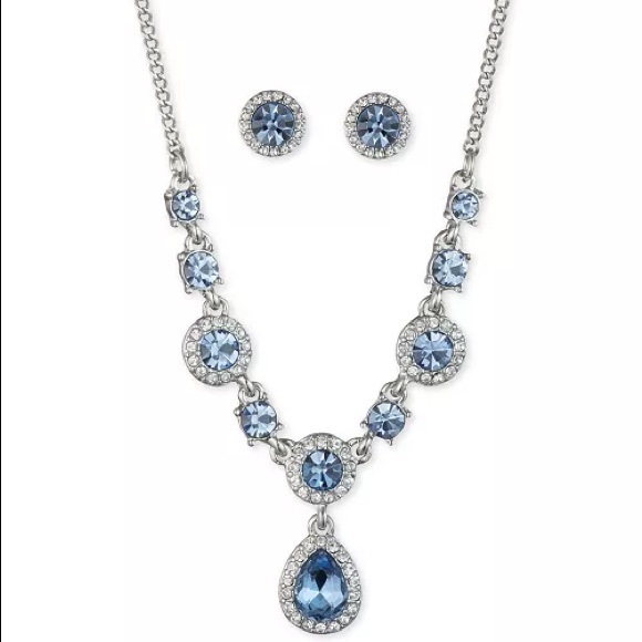 Givenchy
Silver-Tone Crystal Earrings & Necklace - Picture 7 of 9